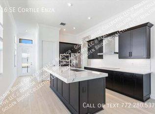 116 SE Cortile Enza, Port Saint Lucie, FL 34952