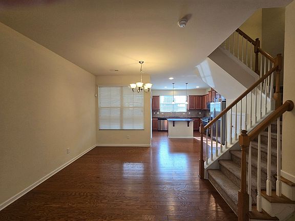 3rd image of 4 Dinara Dr