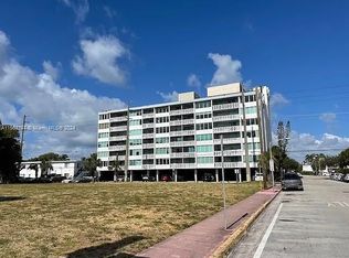 8233 Harding Ave APT 304, Miami Beach, FL 33141