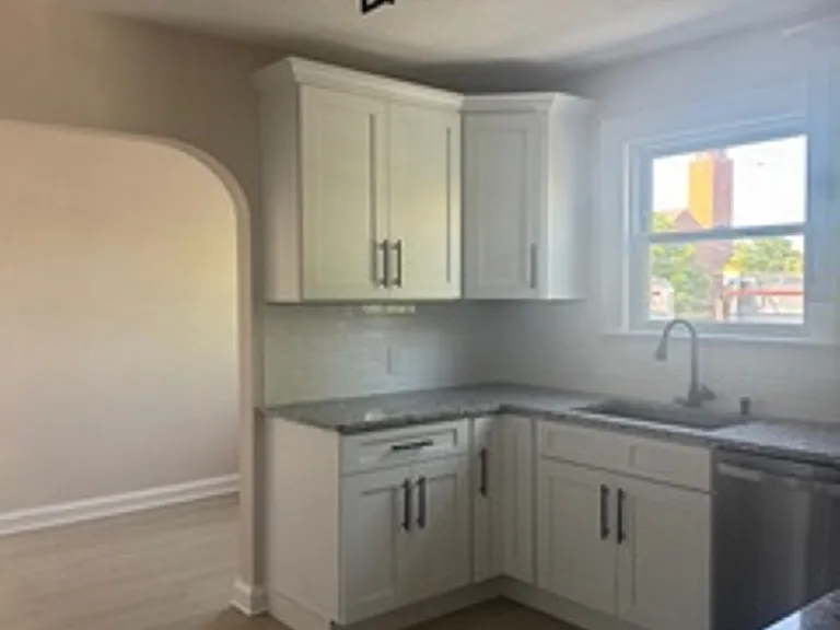 21470 Lorain Rd #UP — Photo 11