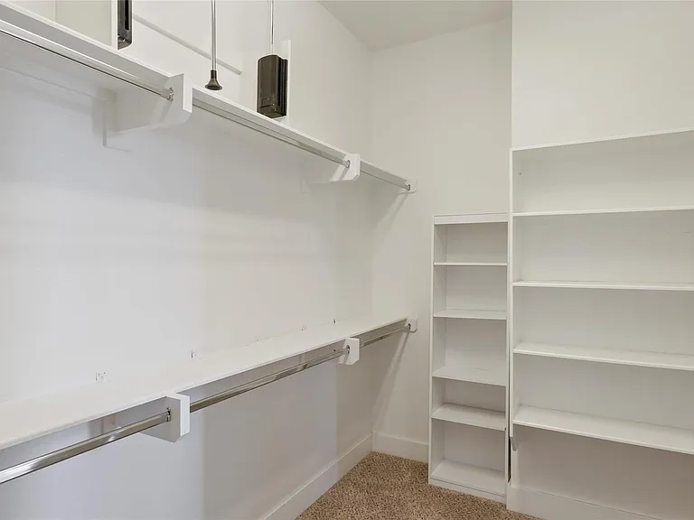 1411 Town Creek Dr #4 — Photo 27