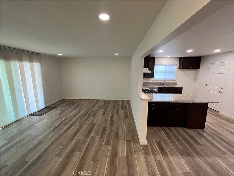 525 Twilight St — Photo 14