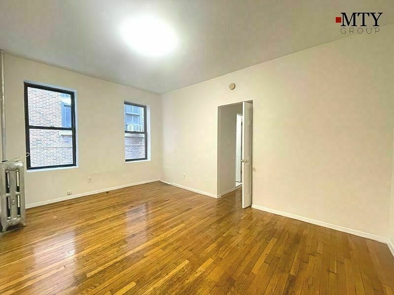 1st image of 11-24 46th Ave #2J