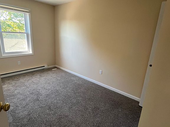 5th image of 140 New Haven Ave Unit A