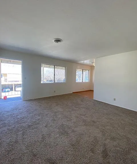 688 Martin St #4 — Photo 6