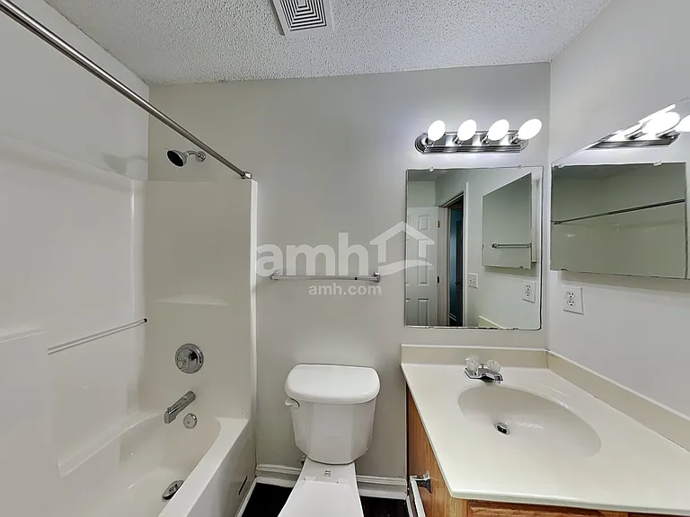 8526 Appledale Dr — Photo 17