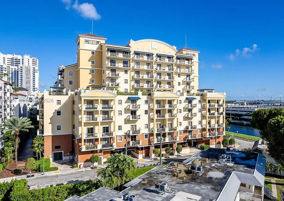 8395 SW 73rd Ave #417