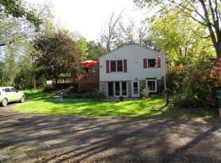 113 Kao St, Mchenry, IL 60051