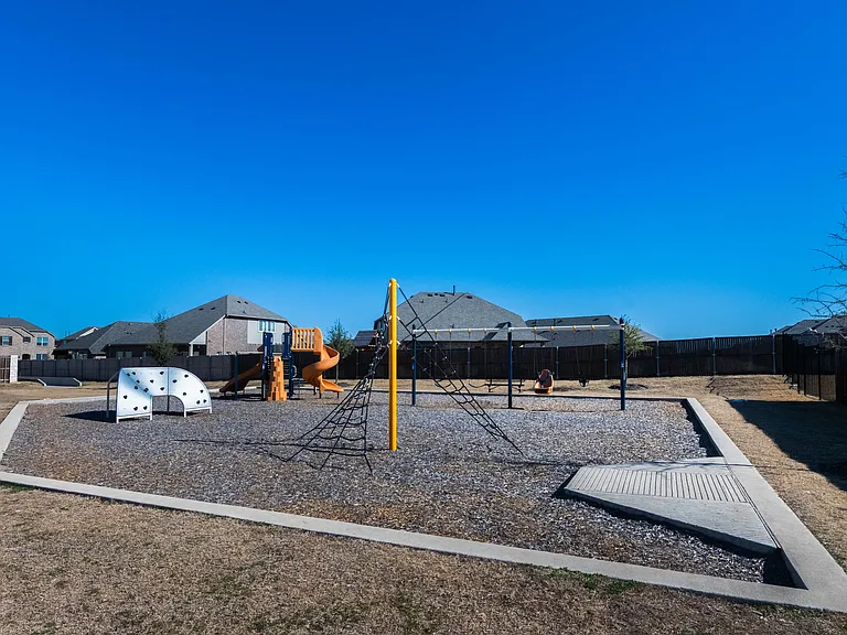 2028 Deya Dr — Photo 12