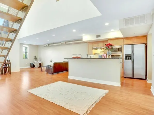 518 S Brea Blvd, Brea, CA 92821