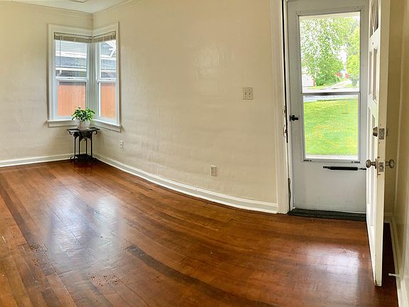 Beautiful hardwood floors and natural lighting. Fresh paint throughout unit.