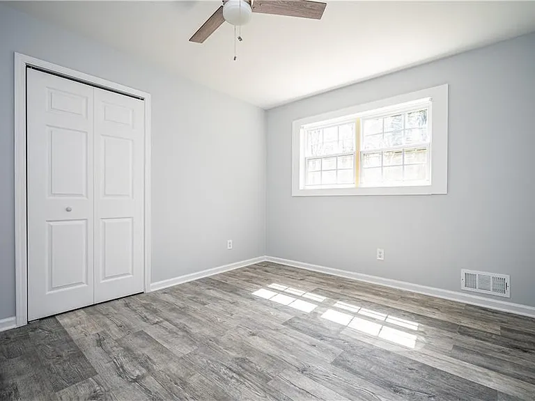 405 Concord Woods Dr SE — Photo 14