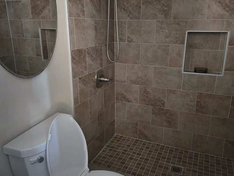 7422 Alpine Butterfly Ln — Photo 17