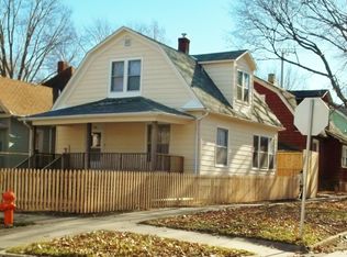 311 1/2 W Vine St, Champaign, IL 61820