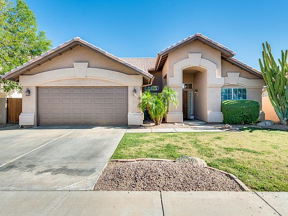 3rd image of 5624 W Tonopah Dr