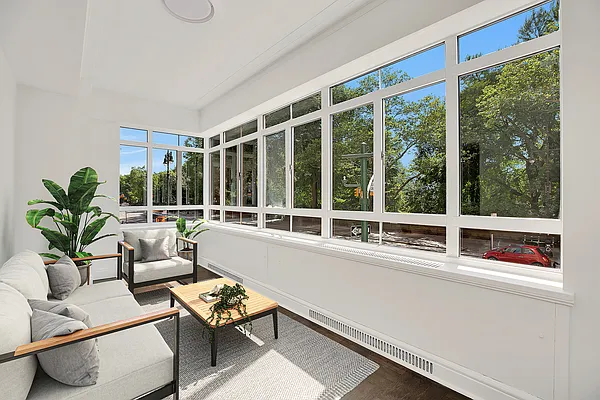 Rented by Compass | media 16