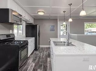 231 W Cottonwood Ave, Palmer, AK 99645