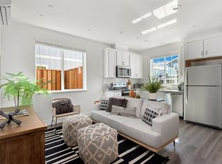 2086 Landen Ln, Santa Rosa, CA 95403