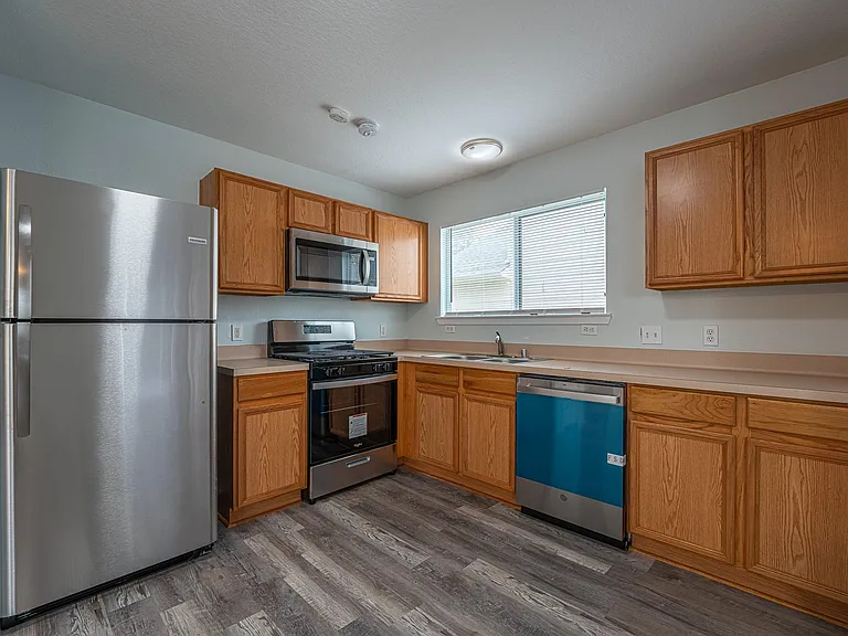 6247 Elton Knolls St — Photo 9