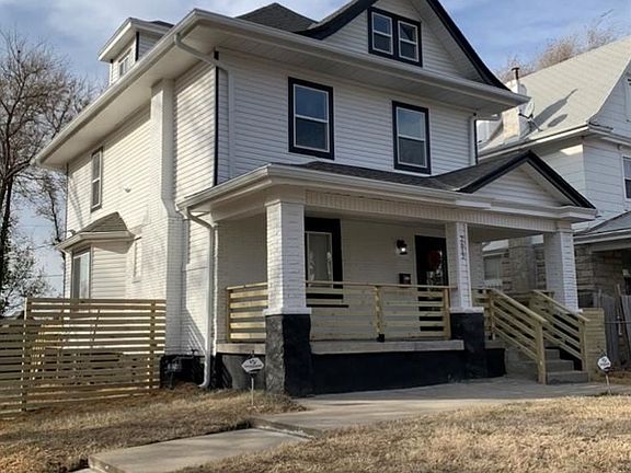 2nd image of 2612 Garfield Ave
