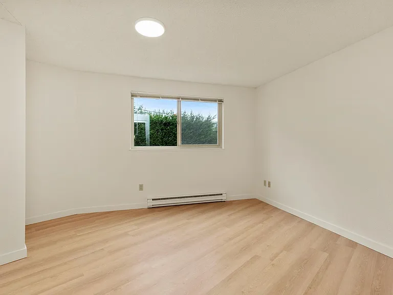 Lawton Park Villas- One month free- 2 Bed / 2 Bath Space to Live, Room to Breathe, All Yours. Mag... — Photo 64