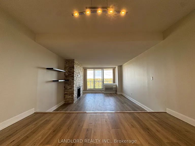 20 Speers Rd #1105 — Photo 12