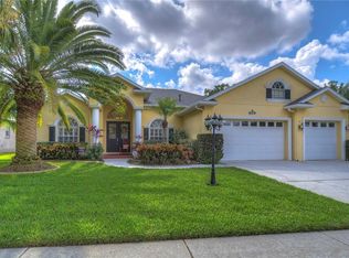 1118 Carriage Park Dr, Valrico, FL 33594