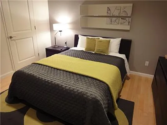 Rented by Bank Neary | media 24