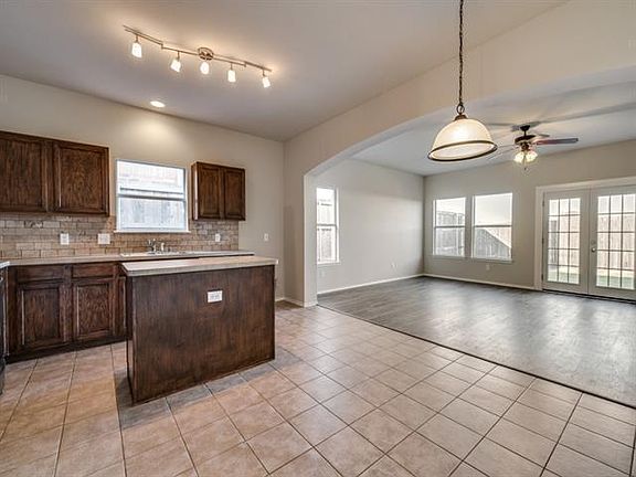 3rd image of 14524 Eaglemont Dr