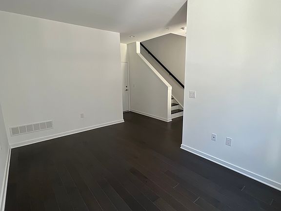 5th image of 2001 Beach St #311