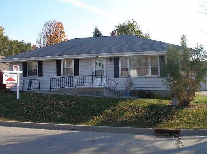 1st image of W232N6176 Waukesha Ave