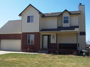 9033 W Meadow Knoll Ct, Wichita, KS 67205