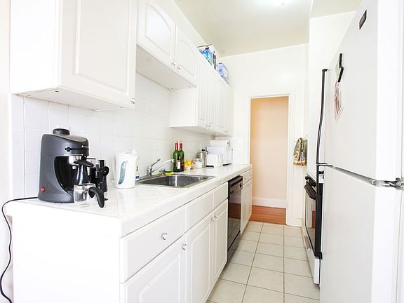 5th image of 1415 Franklin St #25