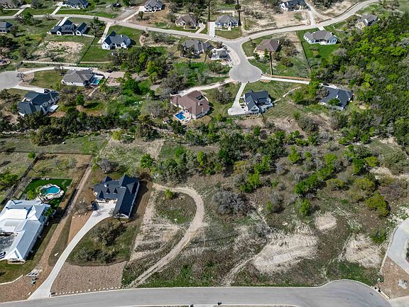 5th image of 133 Taylor Creek Way