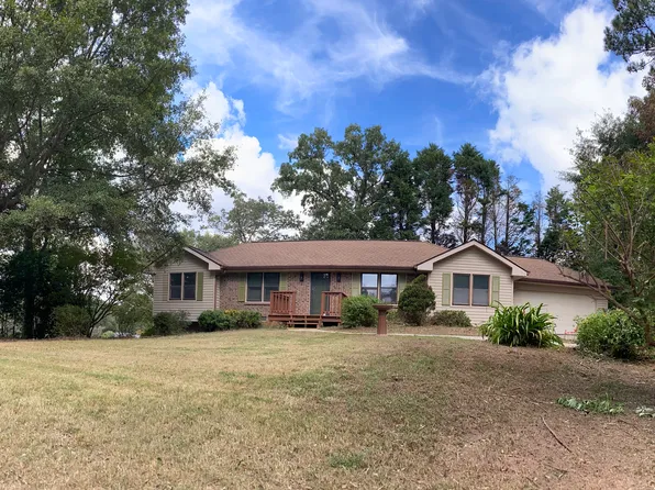 1098 Carla Joe Dr, Lilburn, GA 30047