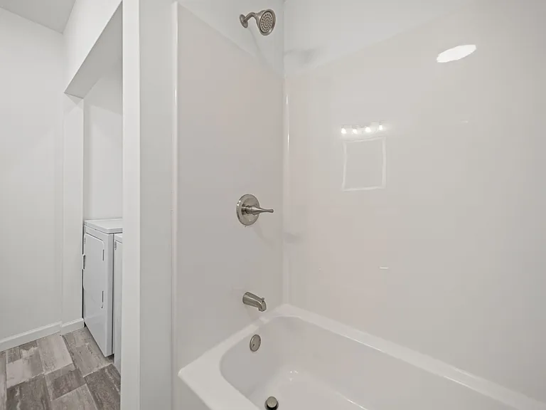 103 Sadler Ave — Photo 11