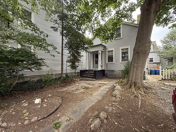 2nd image of 162 Elm St