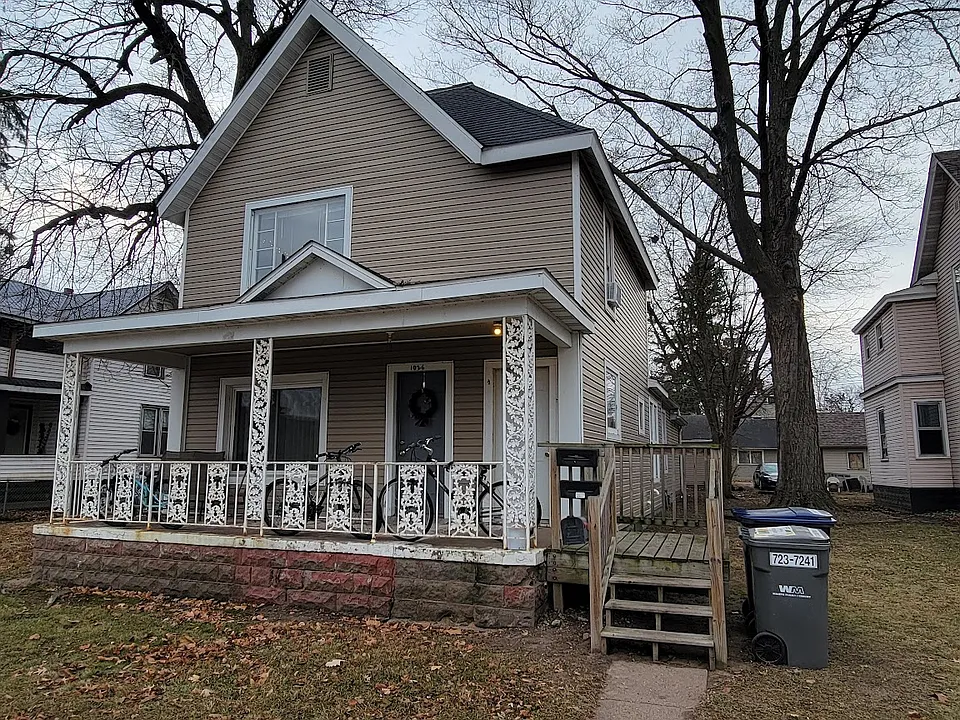 1026 Oxford Ave #1/2