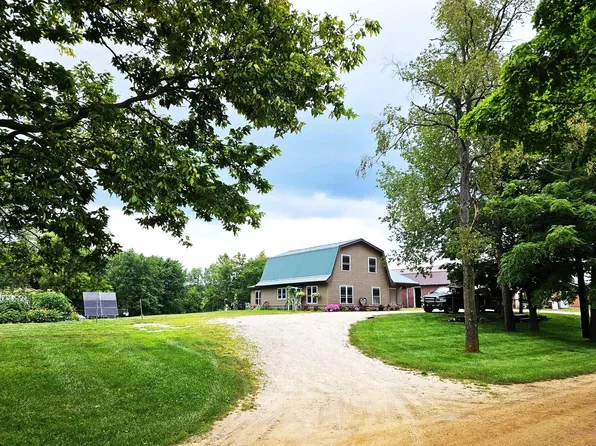 8810 Nashville Hwy, Vermontville, MI 49096