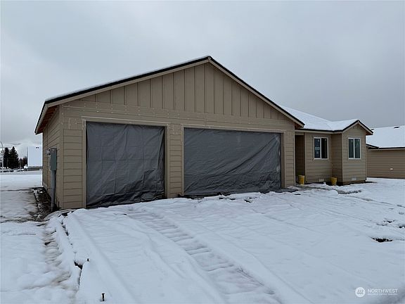 3rd image of 2366 SE Noah Street