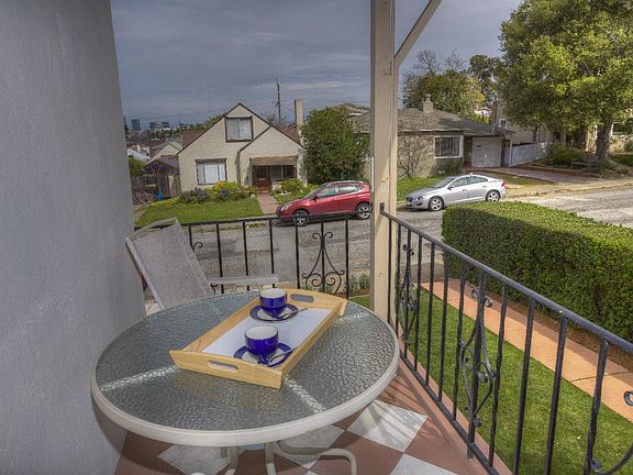 2nd image of 1346 Sunnyslope Ave