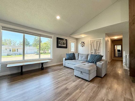 5th image of 5008 4th Ave S