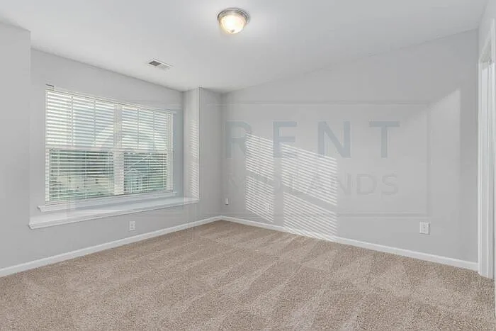 147 Ventnor Ave — Photo 19