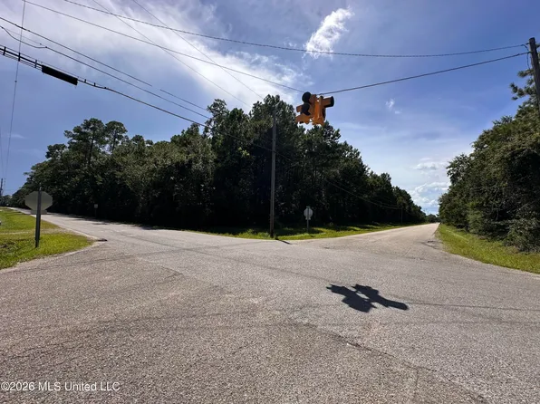 Chapman Rd, Bay Saint Louis, MS 39520
