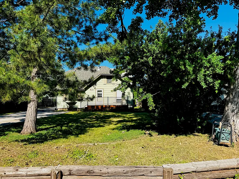 2109 Monte Vista Dr — Photo 28