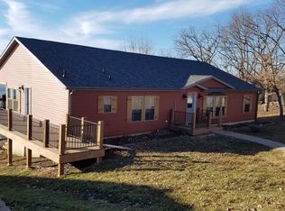18010 Cardinal Cir, Unionville, MO 63565