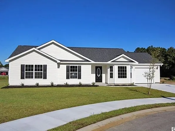 663 American Beech St, Loris, SC 29569