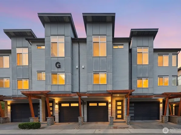 19225 Damson Road #G3, Lynnwood, WA 98036