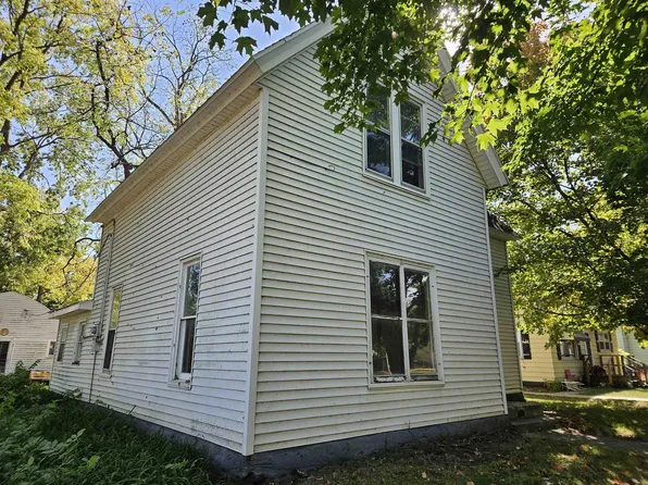 220 W Traer St, Greene, IA 50636