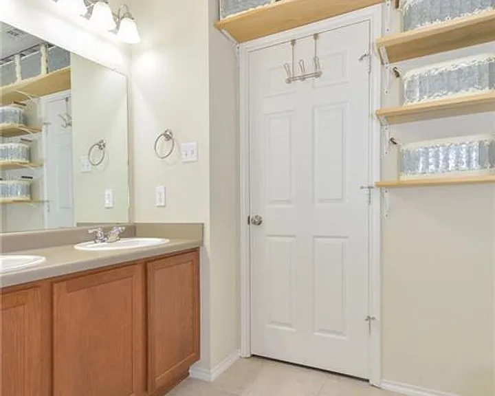 5722 Stanford Dr — Photo 4